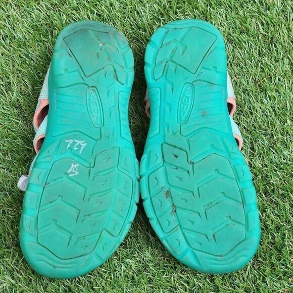 KEEN - Women's Sandals - SIZE 6.5 - Picture 8 of 9